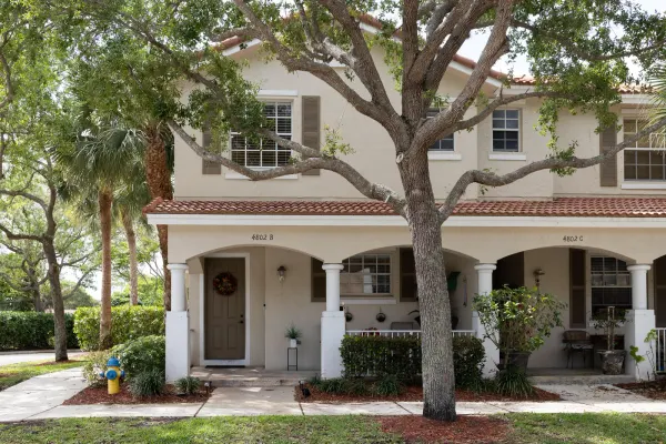 4802 W Bexley Park Drive, Delray Beach, FL 33445