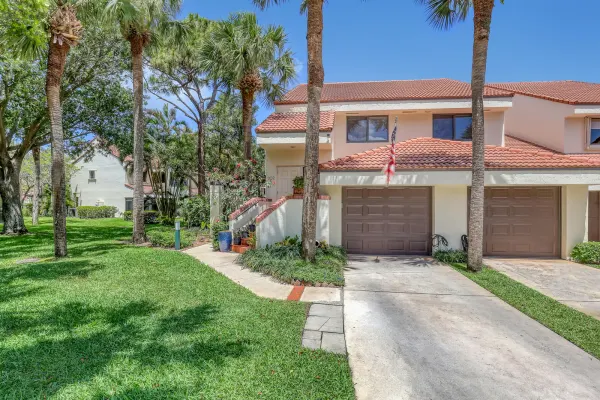 302 Sea Oats Drive E, Juno Beach, FL 33408