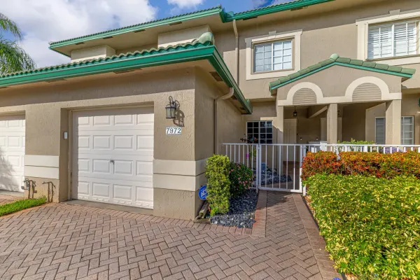 7972 W Exeter Blvd W W 101, Tamarac, FL 33321