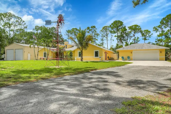 17646 N 83rd Pl Place N, The Acreage, FL 33470