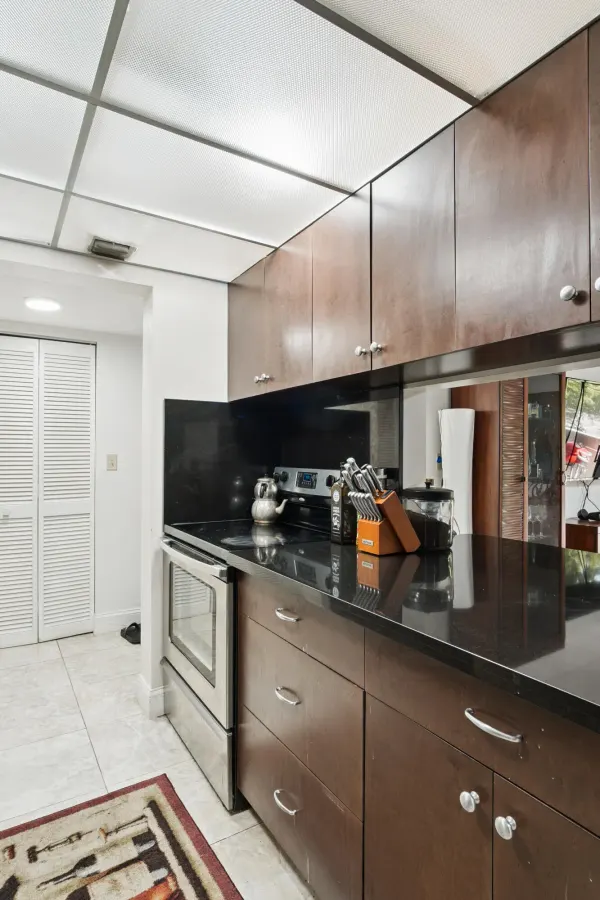 1891 N 61st Avenue 206, Hollywood, FL 33024