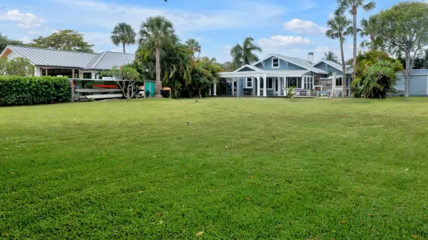 1408 N Lakeside Drive, Lake Worth Beach, FL 33460