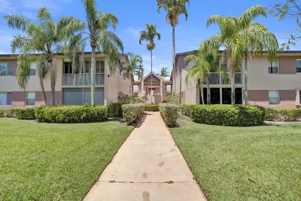 7243 S Devon Drive, Tamarac, FL 33321