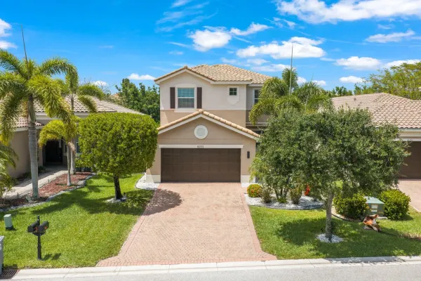 8203 Half Dome Court, Boynton Beach, FL 33473