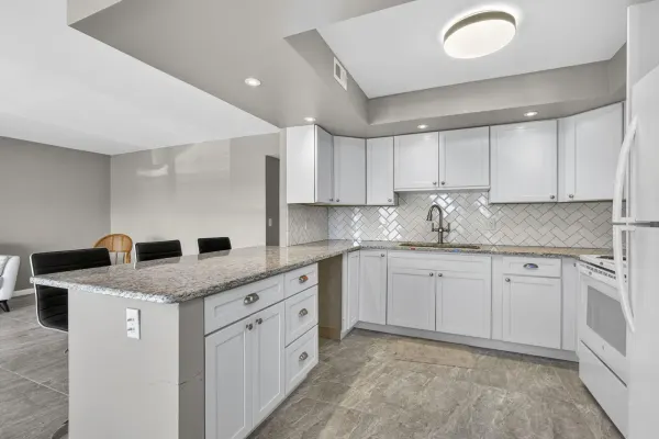 105 Greenbrier C, West Palm Beach, FL 33417