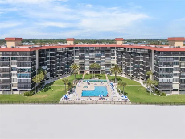 18304 Gulf Boulevard, Unit 105, Redington Shores, FL, 33708