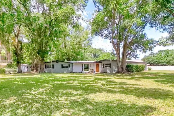 5205 Five Acre Road, Plant City, FL, 33565