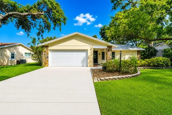 10436 Silhavy Drive, Largo, FL, 33774