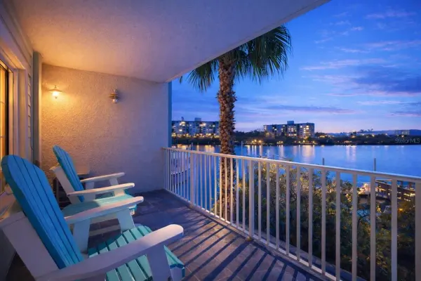 399 2nd Street, Unit 216, Indian Rocks Beach, FL, 33785