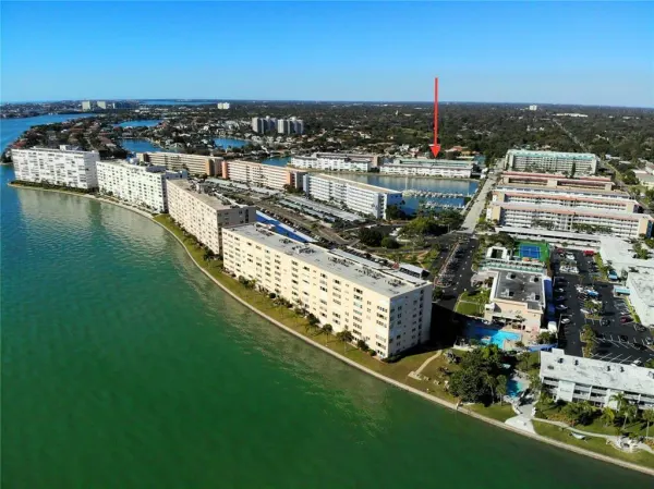 5935 30th Avenue S, Unit 307, Gulfport, FL, 33707