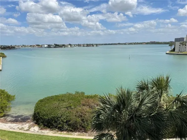7979 Sailboat Key Boulevard S, Unit 306, South Pasadena, FL, 33707