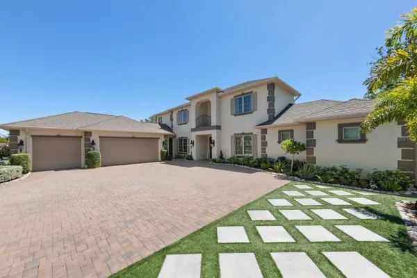 305 Eastleigh Drive, Belleair, FL, 33756