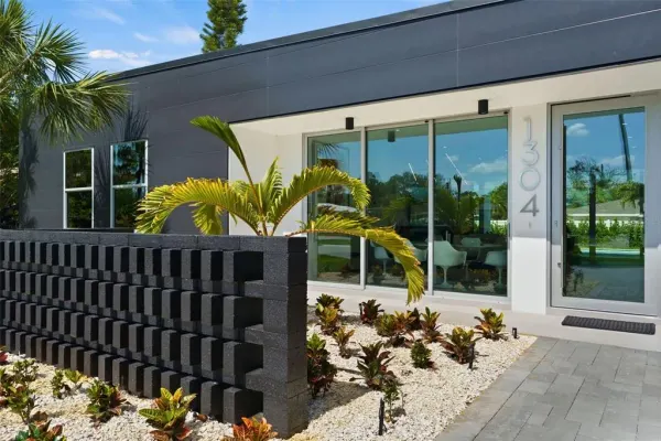 1304 Indian Rocks Road, Belleair, FL, 33756