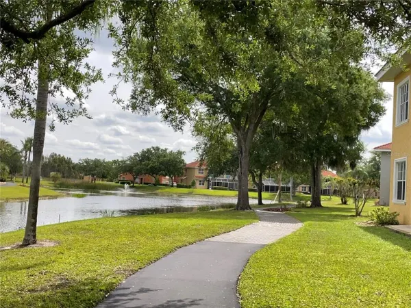 6816 Dali Avenue, Unit 205, Land O Lakes, FL, 34637