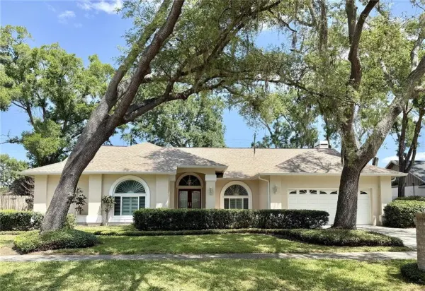 6326 N Queensway Dr, Temple Terrace, FL, 33617