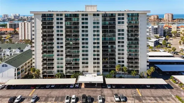 400 Island Way, Unit 1411, Clearwater Beach, FL, 33767