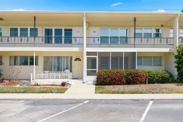 5593 40th Avenue N, Unit 418, Kenneth City, FL, 33709