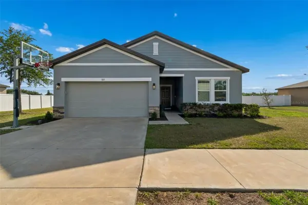 705 Garden Oaks Square, Seffner, FL, 33584