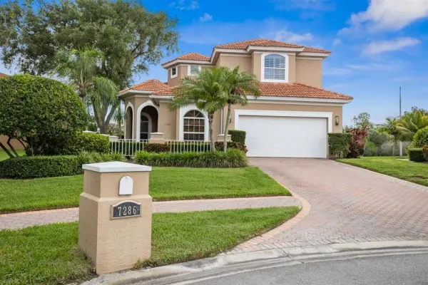 7286 Maidencane Court, Seminole, FL, 33777
