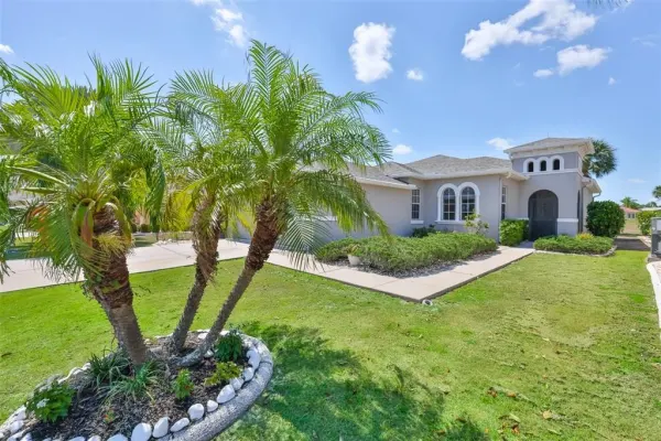448 Noble Faire Drive, Sun City Center, FL, 33573