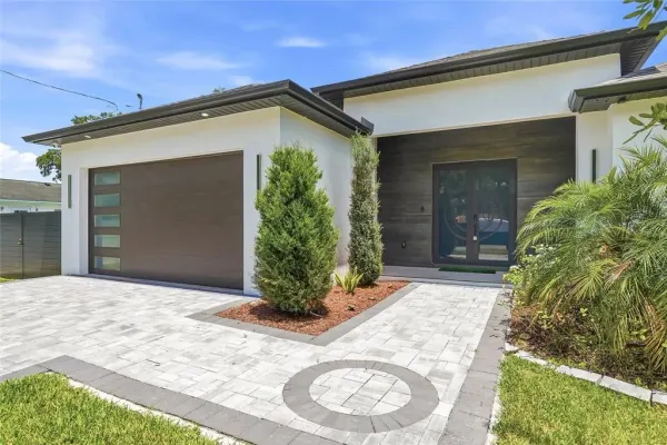 7013 N Clearview Avenue, Tampa, FL, 33614