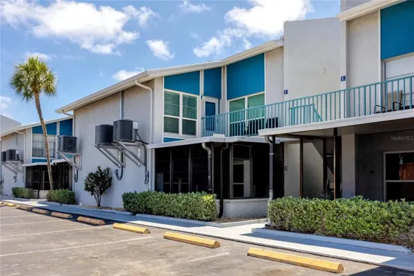 159 Medallion Boulevard, Unit F, Madeira Beach, FL, 33708