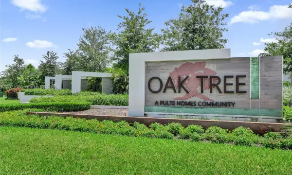 2138 S Appleton Circle S, Oakland Park, FL 33309