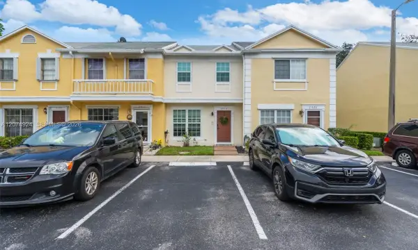 2916 Dorchester Lane, Cooper City, FL 33026