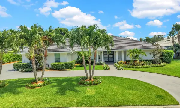 341 Glenbrook Drive, Atlantis, FL 33462