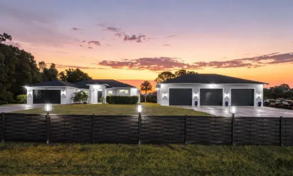 12291 70th Place N, West Palm Beach, FL 33412