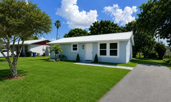 625 NW 14th Street, Belle Glade, FL 33430