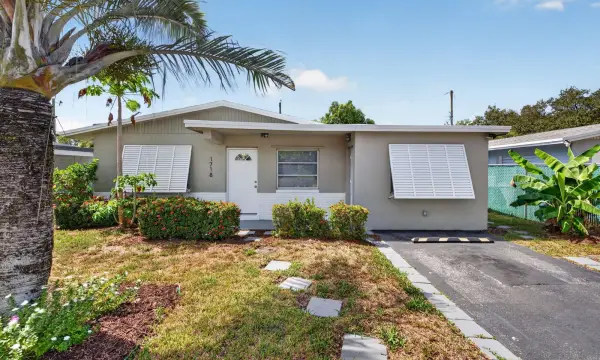 1718 NW 7th Street, Fort Lauderdale, FL 33311