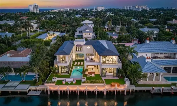 1117 Beach Drive, Delray Beach, FL 33483