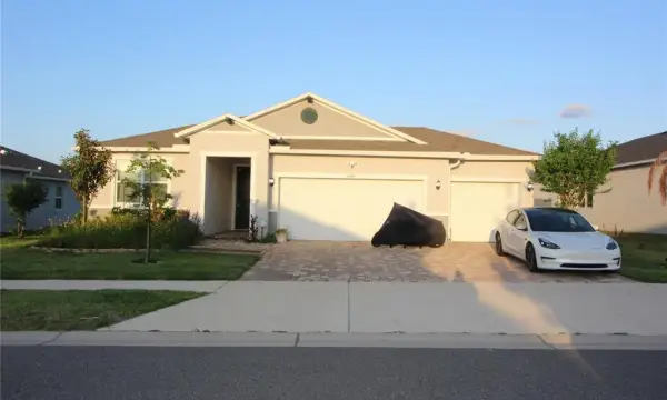 9449 Sanders Park Place, Seffner, FL, 33584