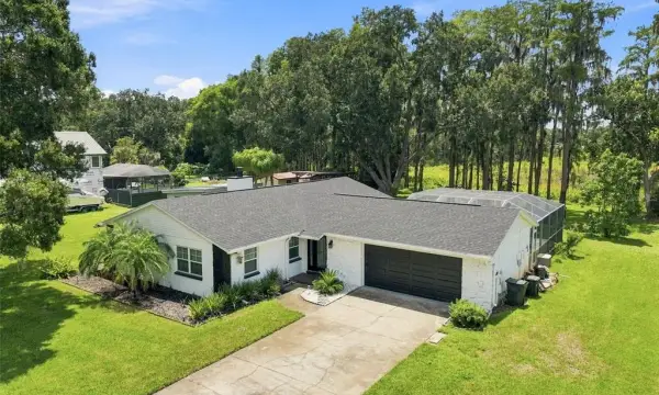 210 Lake Hobbs Road, Lutz, FL, 33548
