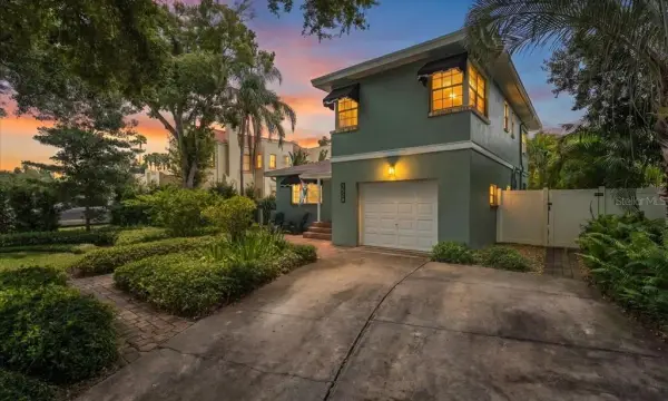 3528 Foster Hill Drive N, St Petersburg, FL, 33704