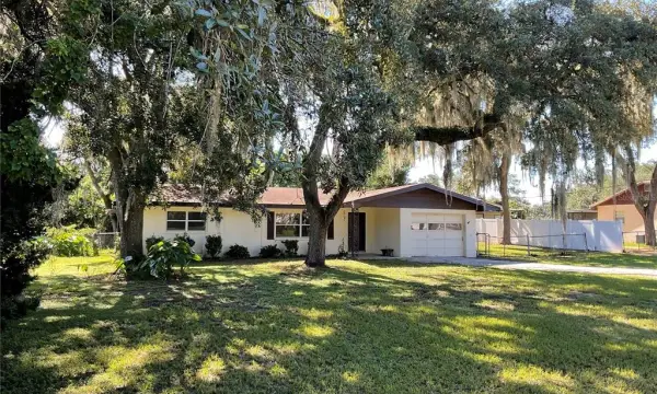 5032 Flamingo Lane, Dade City, FL, 33523